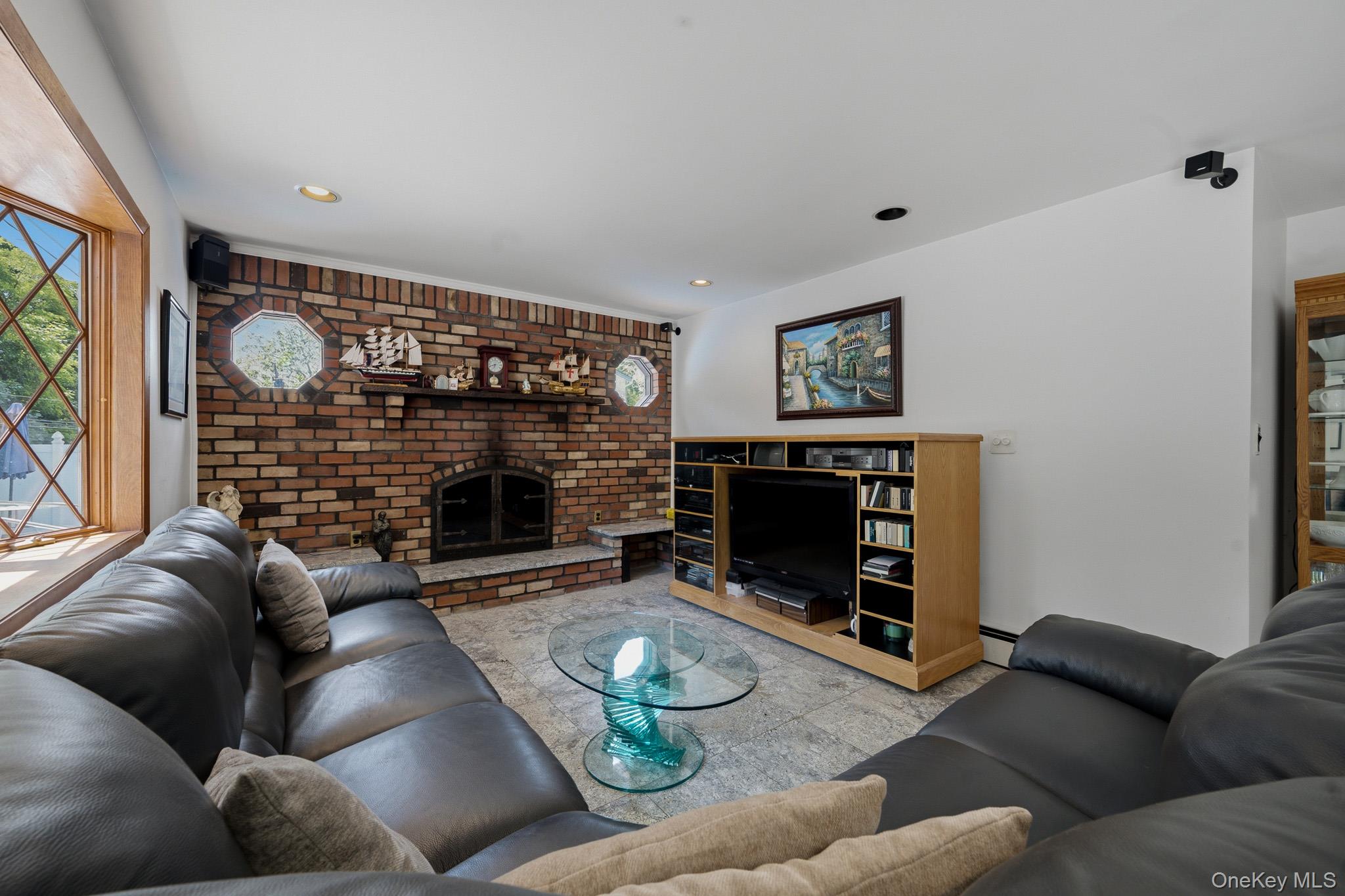 10 Arcadia Drive Property Photo 10