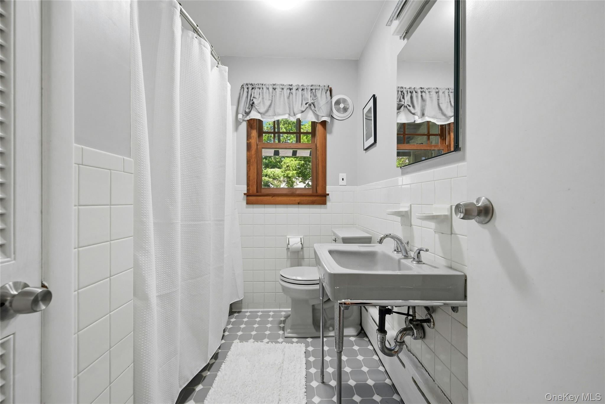 425 Maple Lane Property Photo 30