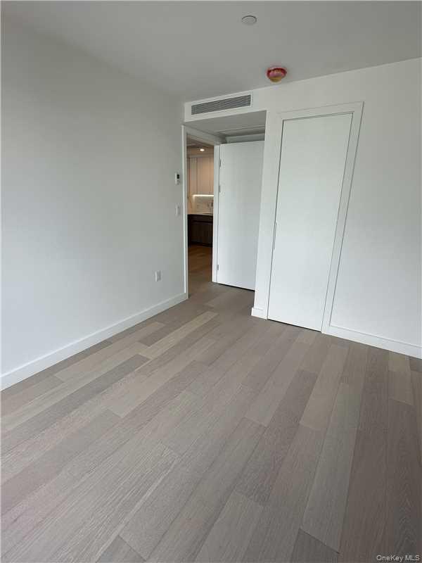 144-49 Northern Boulevard 520 Property Photo 8