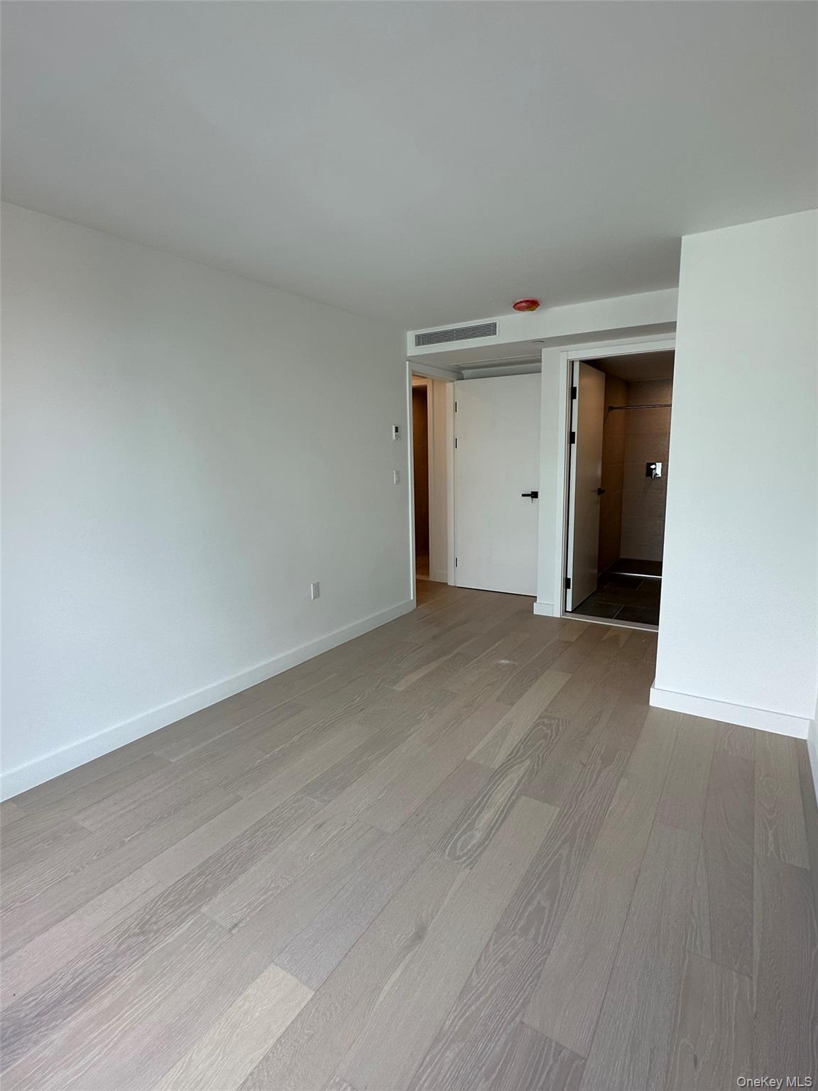 144-49 Northern Boulevard 520 Property Photo 10