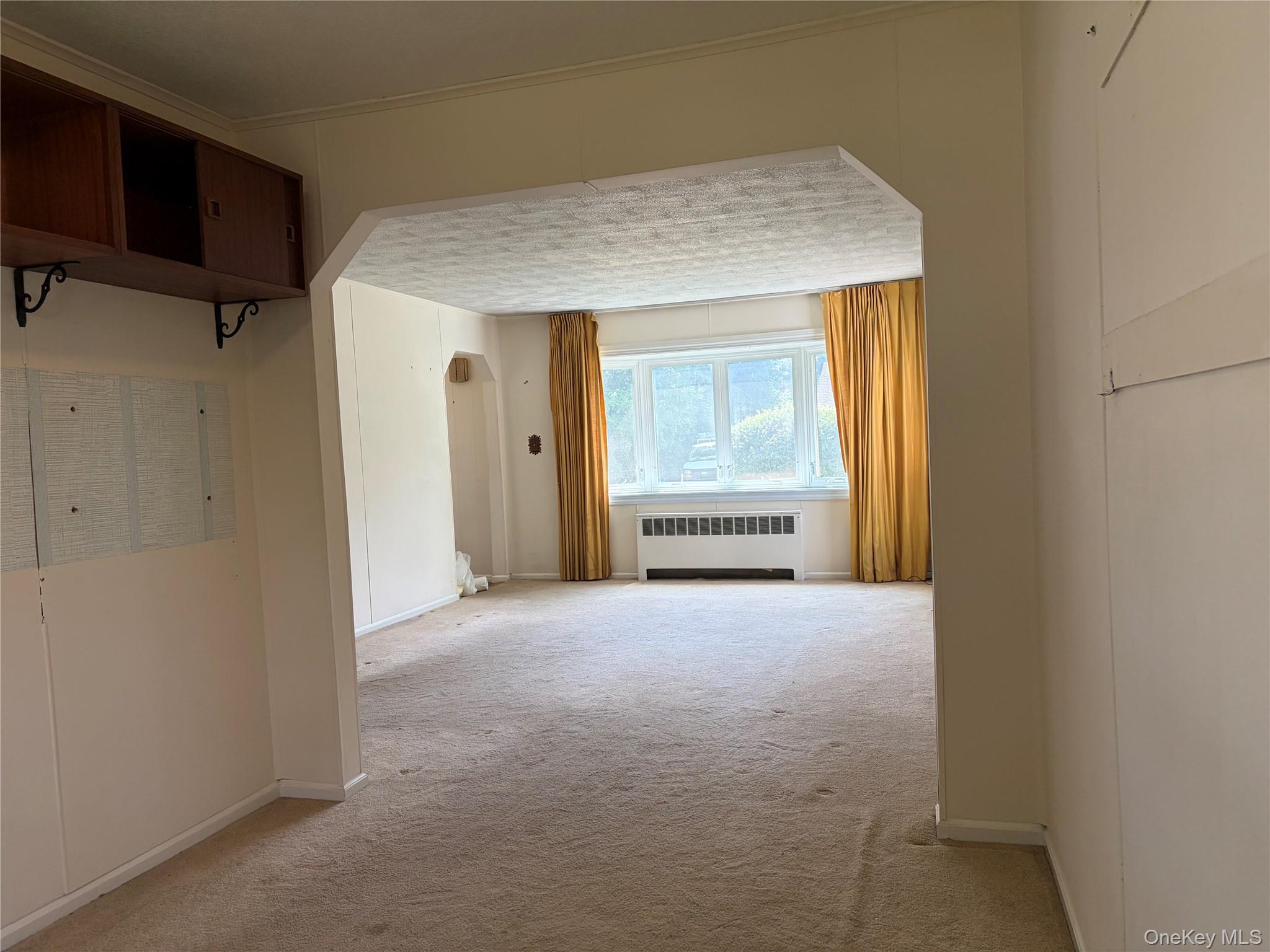 87 Parkway Drive Property Photo 4
