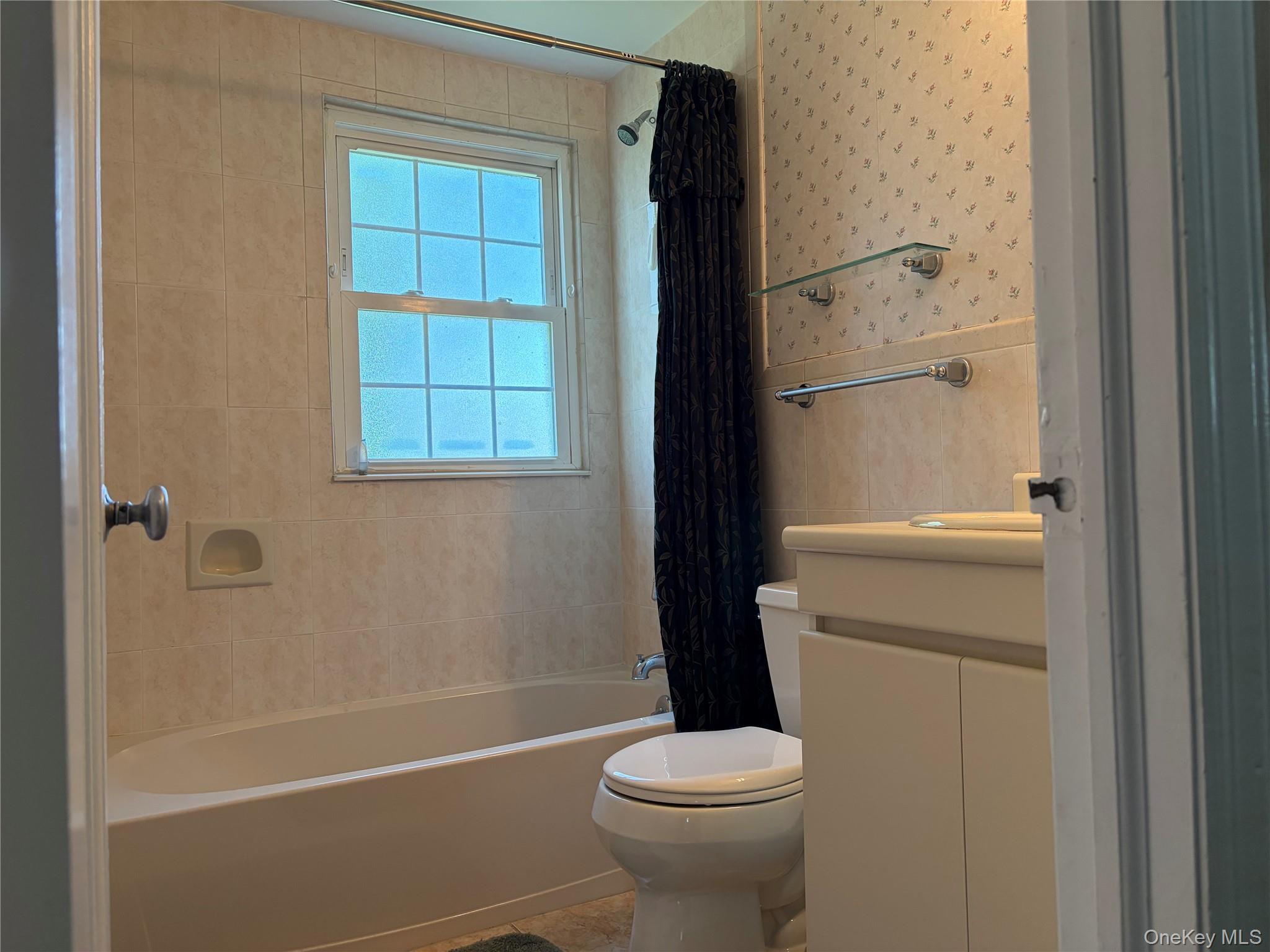 87 Parkway Drive Property Photo 13