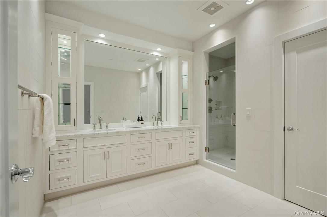 2 Rose Lane Property Photo 12