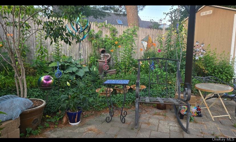 61 Highland Avenue Property Photo 5