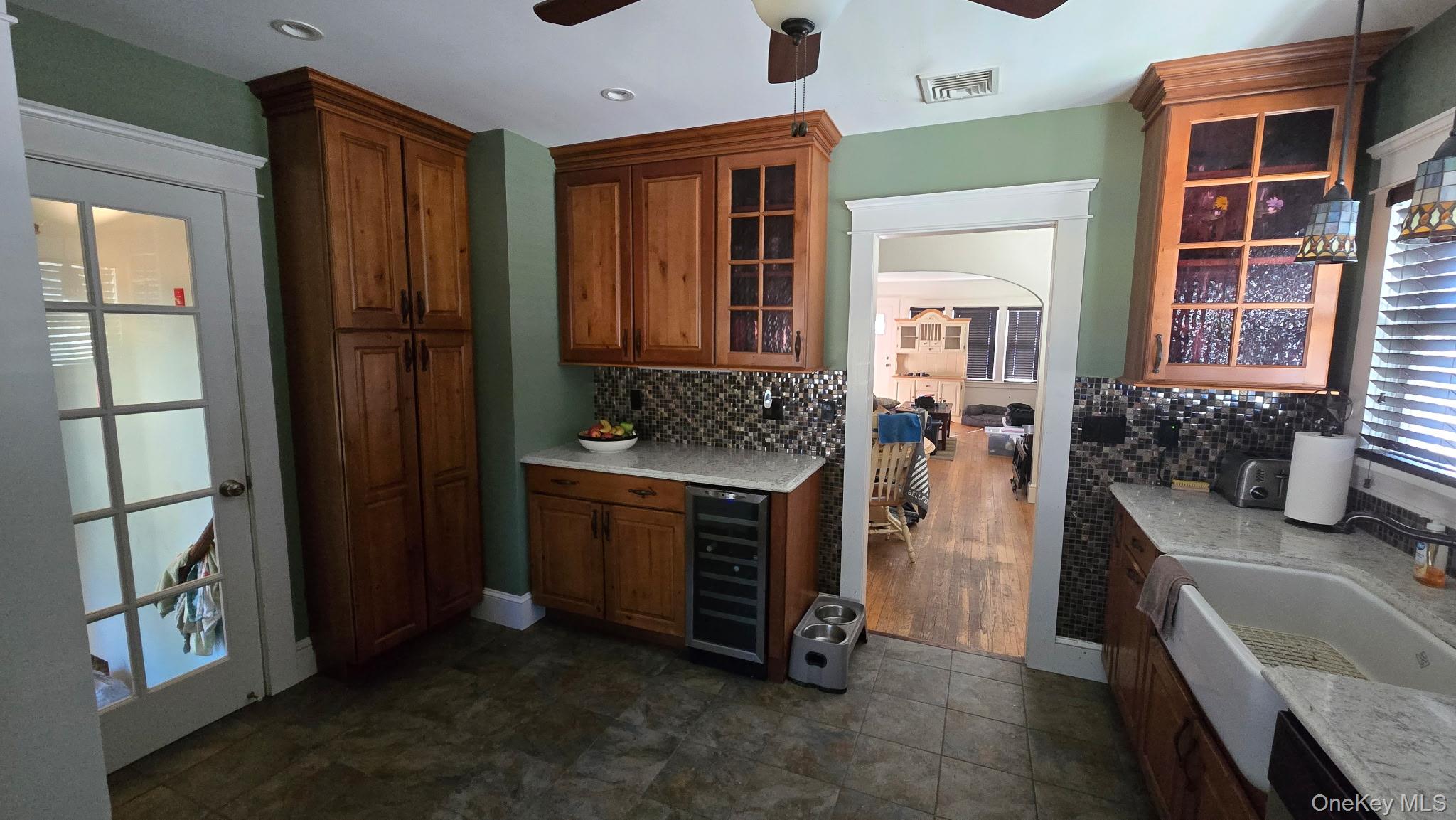 61 Highland Avenue Property Photo 9