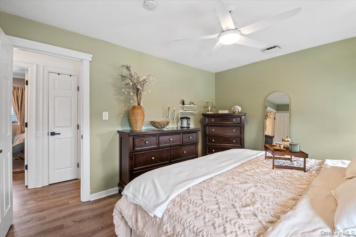 330 Granada Parkway Property Photo 16