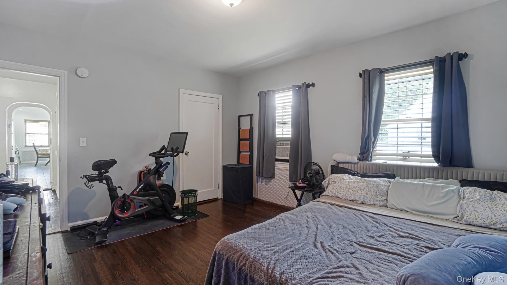 143 S Montgomery St Property Photo 17