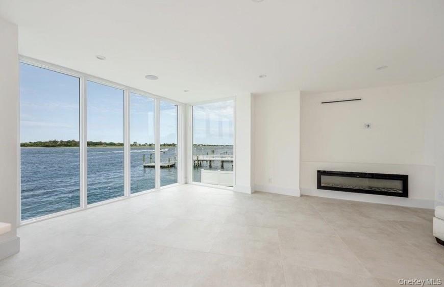 177 Albany Boulevard Property Photo 1