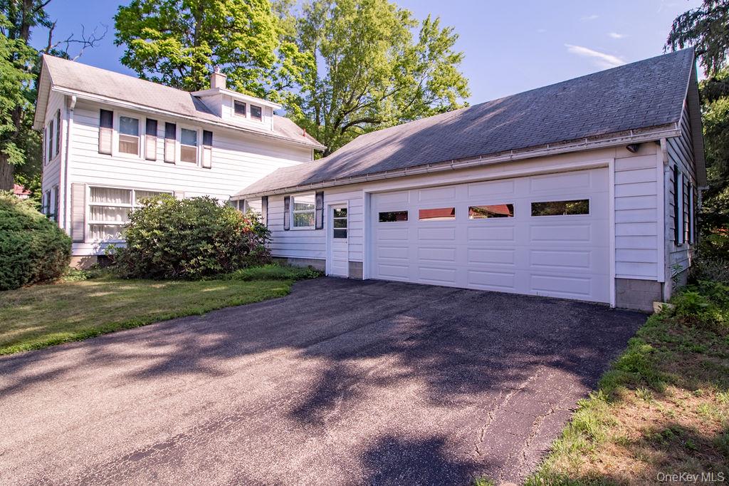 24 Hill Street Property Photo 8