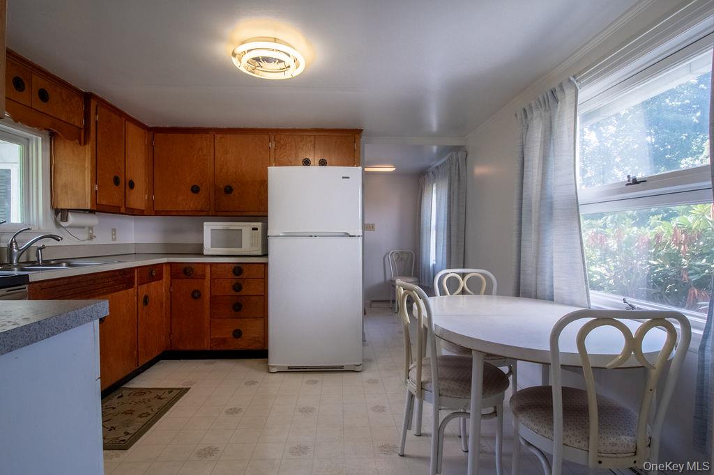 24 Hill Street Property Photo 29