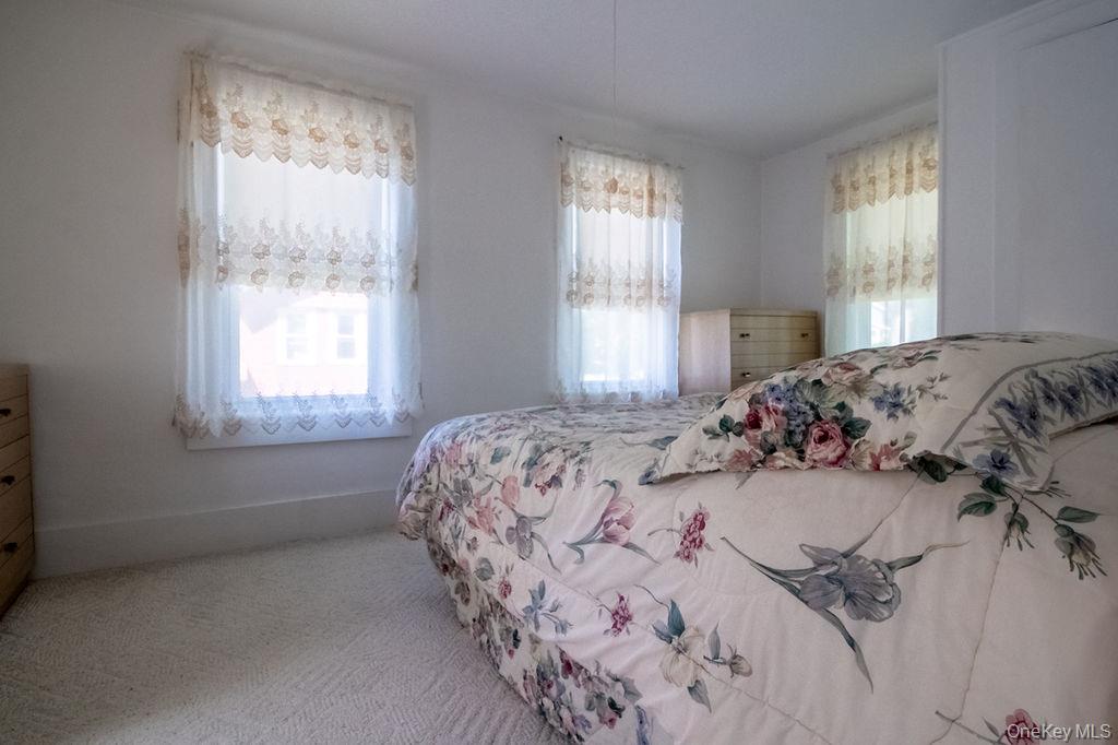 24 Hill Street Property Photo 44
