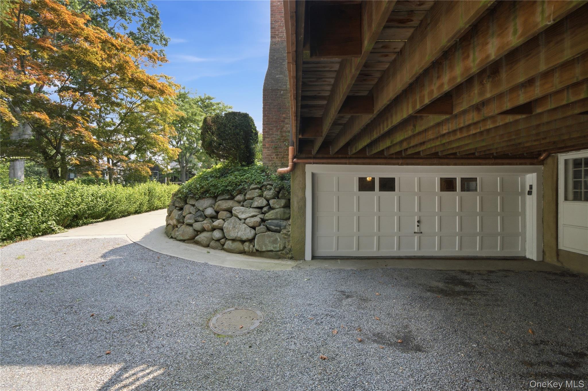255 Manor Road Property Photo 34