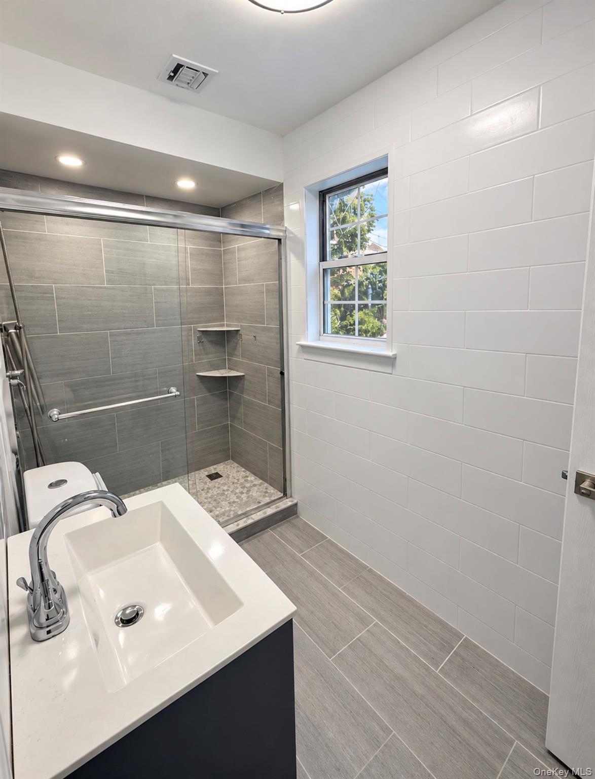 1 Atlantic Avenue 79 Property Photo 2