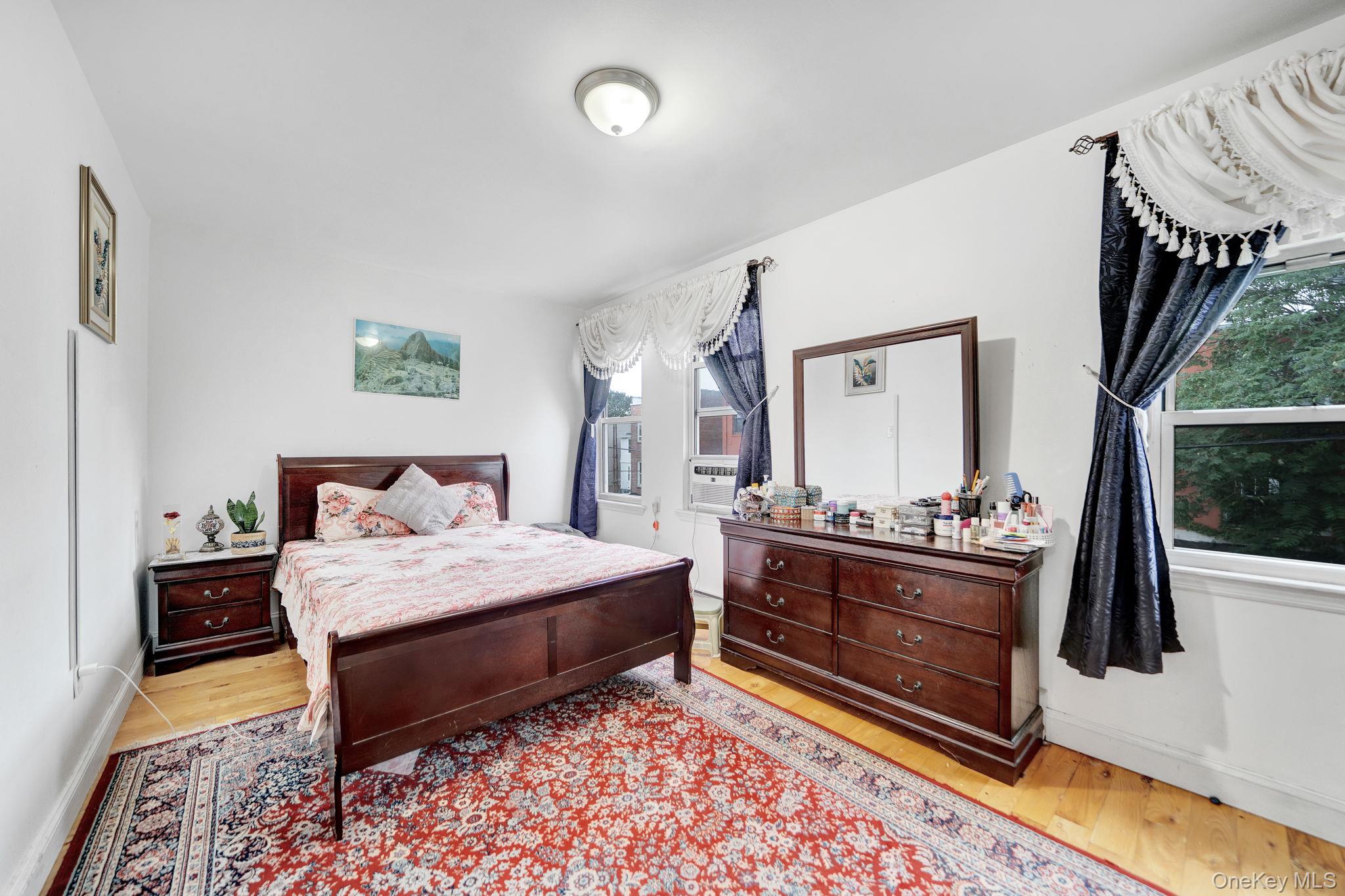 2240 Quimby Avenue Property Photo 9
