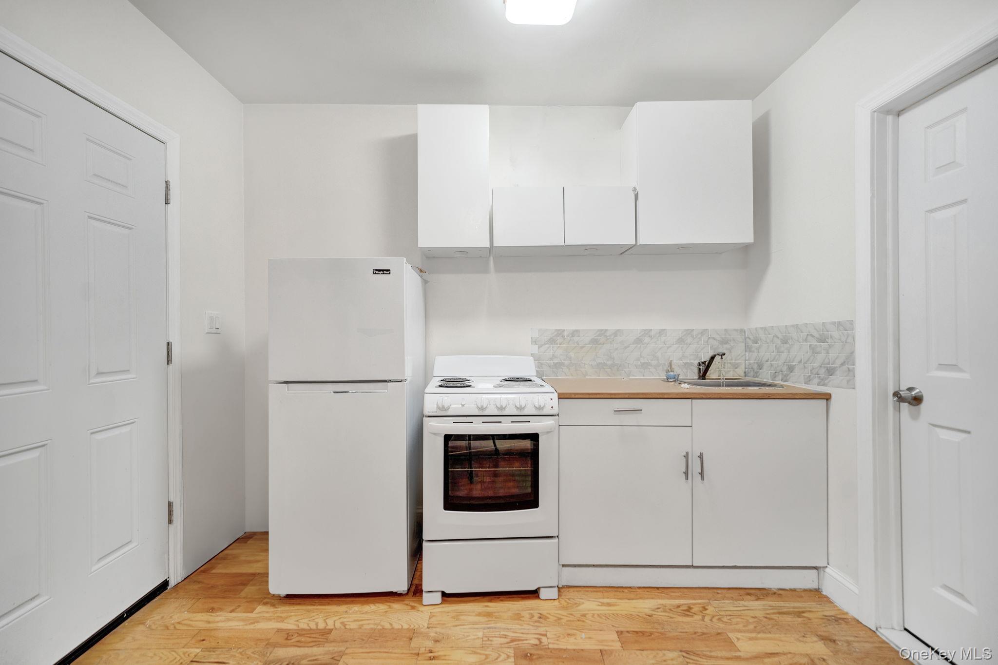 2240 Quimby Avenue Property Photo 23