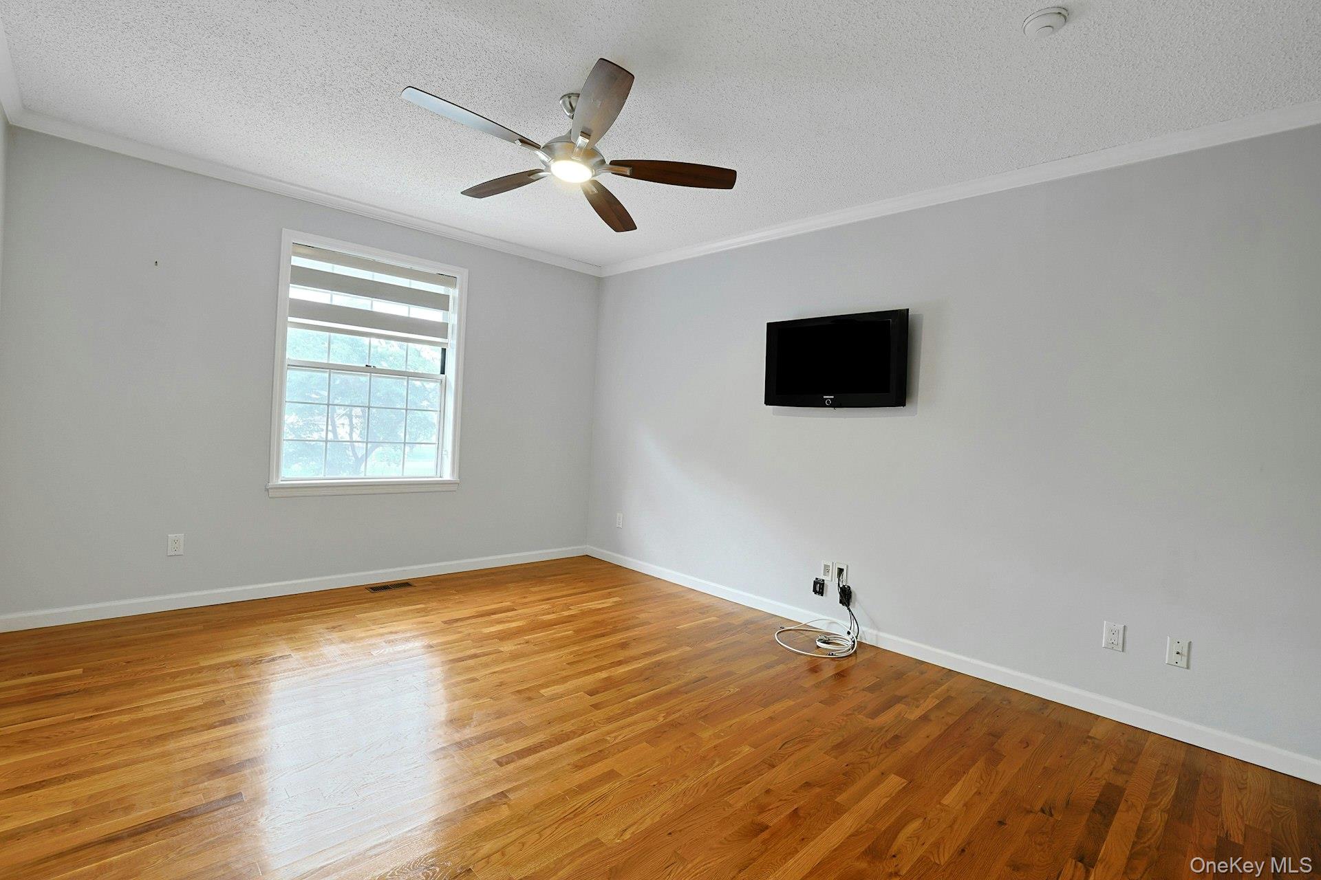 722 W Nyack Road 6 Property Photo 17