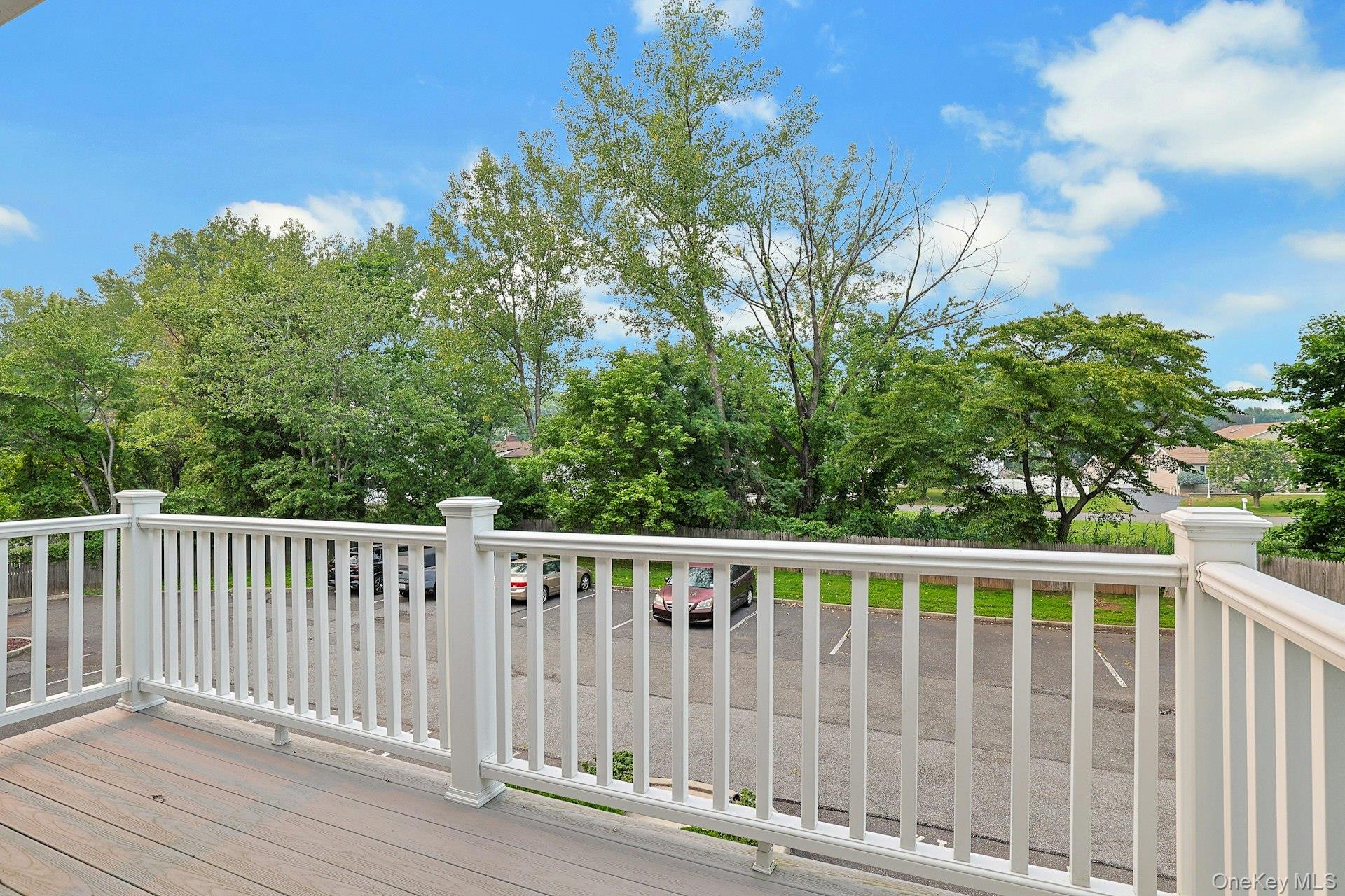 722 W Nyack Road 6 Property Photo 21