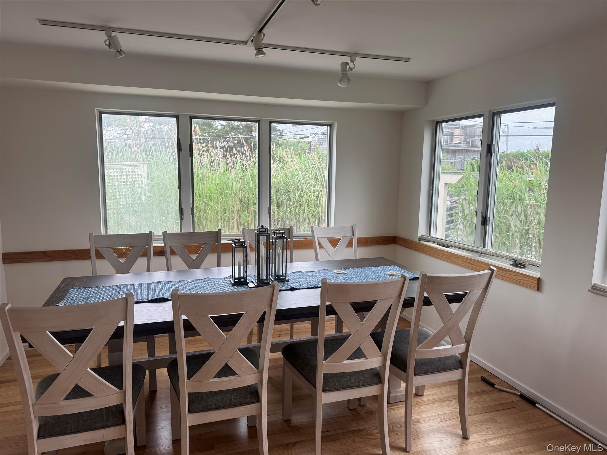 31 Ivy Avenue Property Photo 7