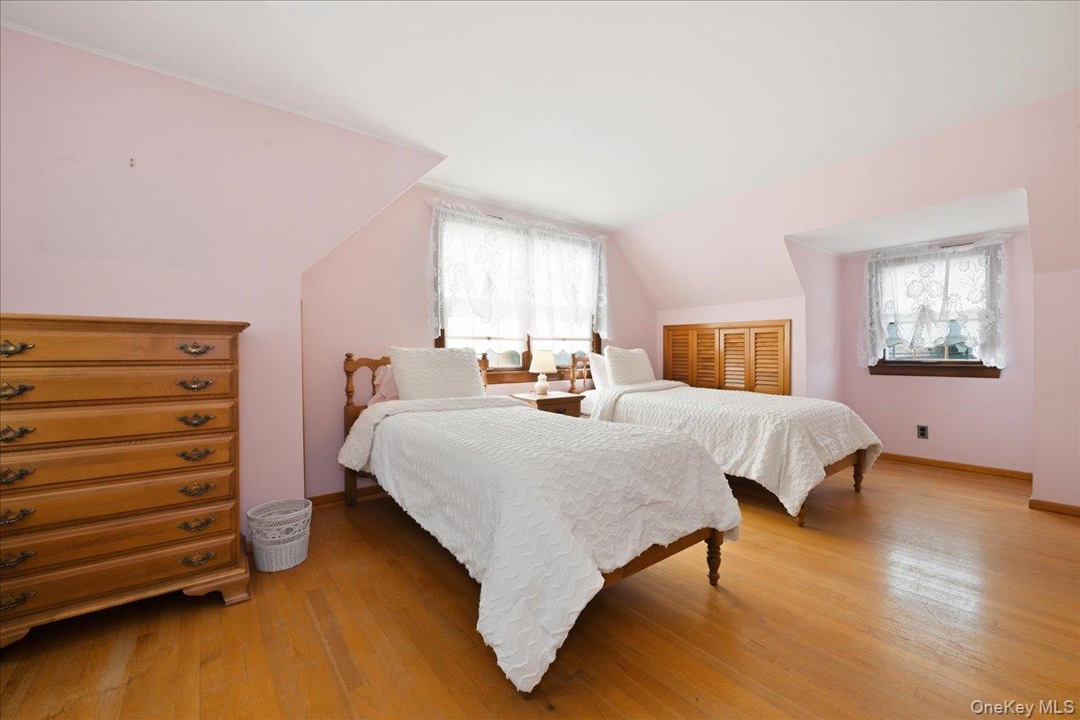 144 Hughes Place Property Photo 18