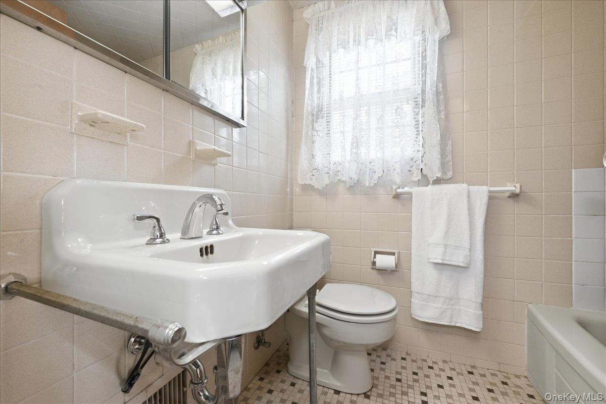 144 Hughes Place Property Photo 20