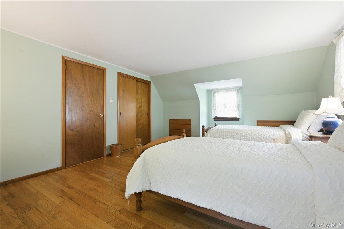 144 Hughes Place Property Photo 23