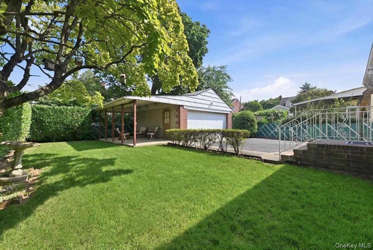 144 Hughes Place Property Photo 25