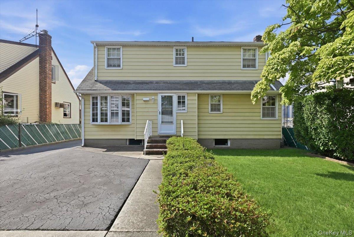 144 Hughes Place Property Photo 28