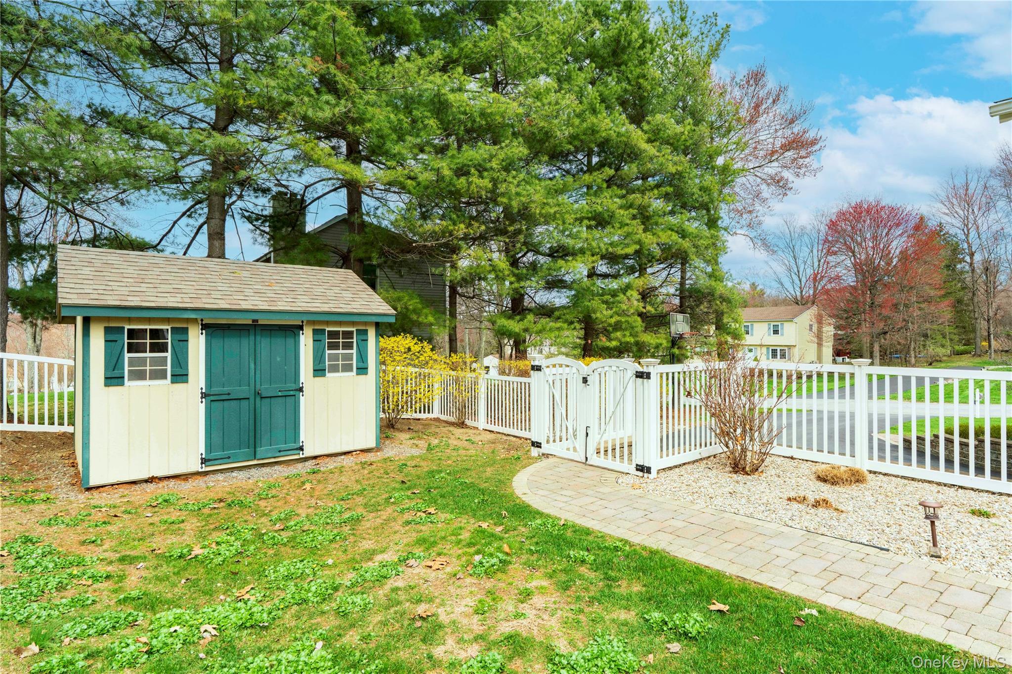 4 Tanglewood Lane Property Photo 19