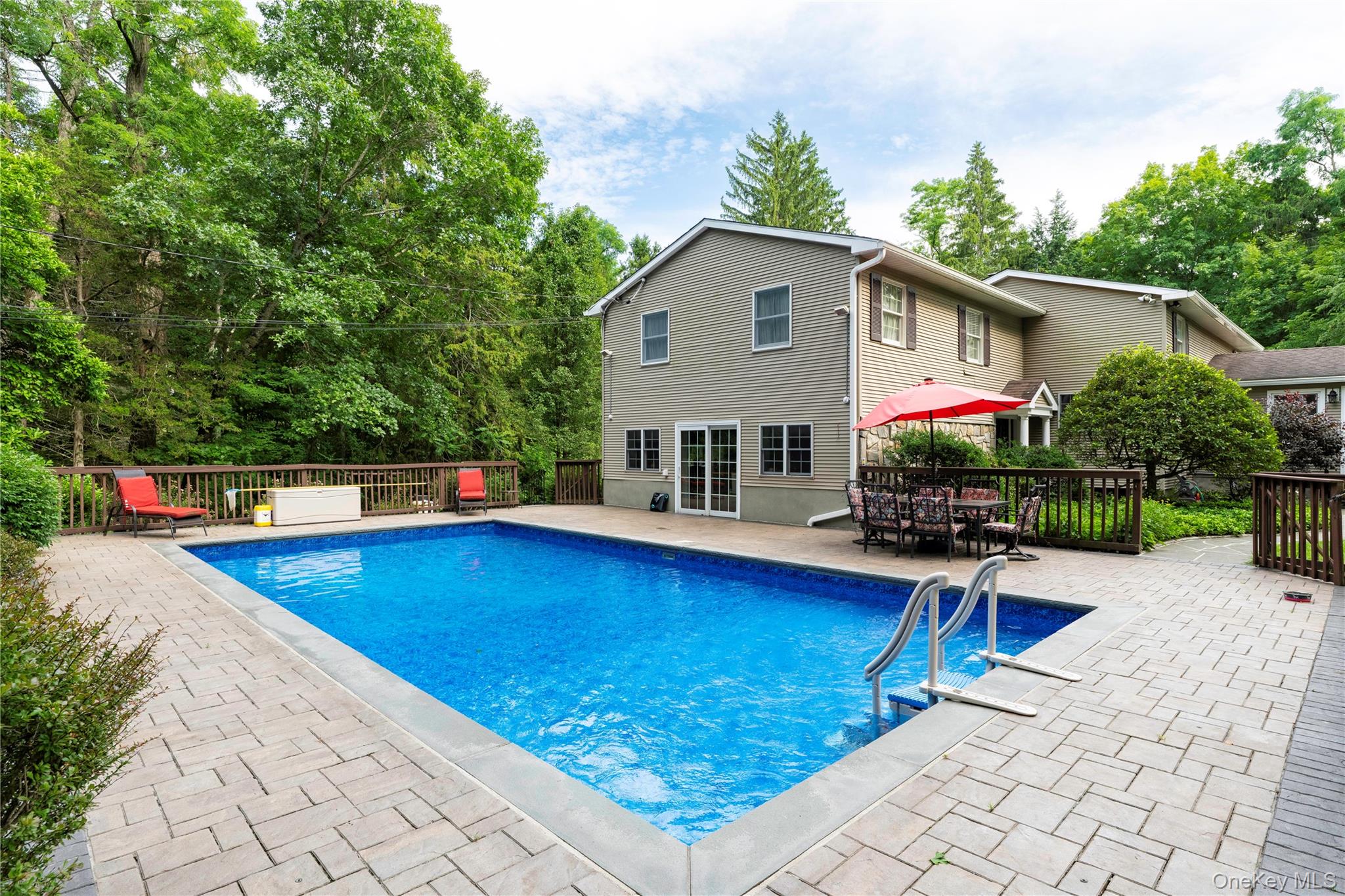 60 Traver Road Property Photo 7