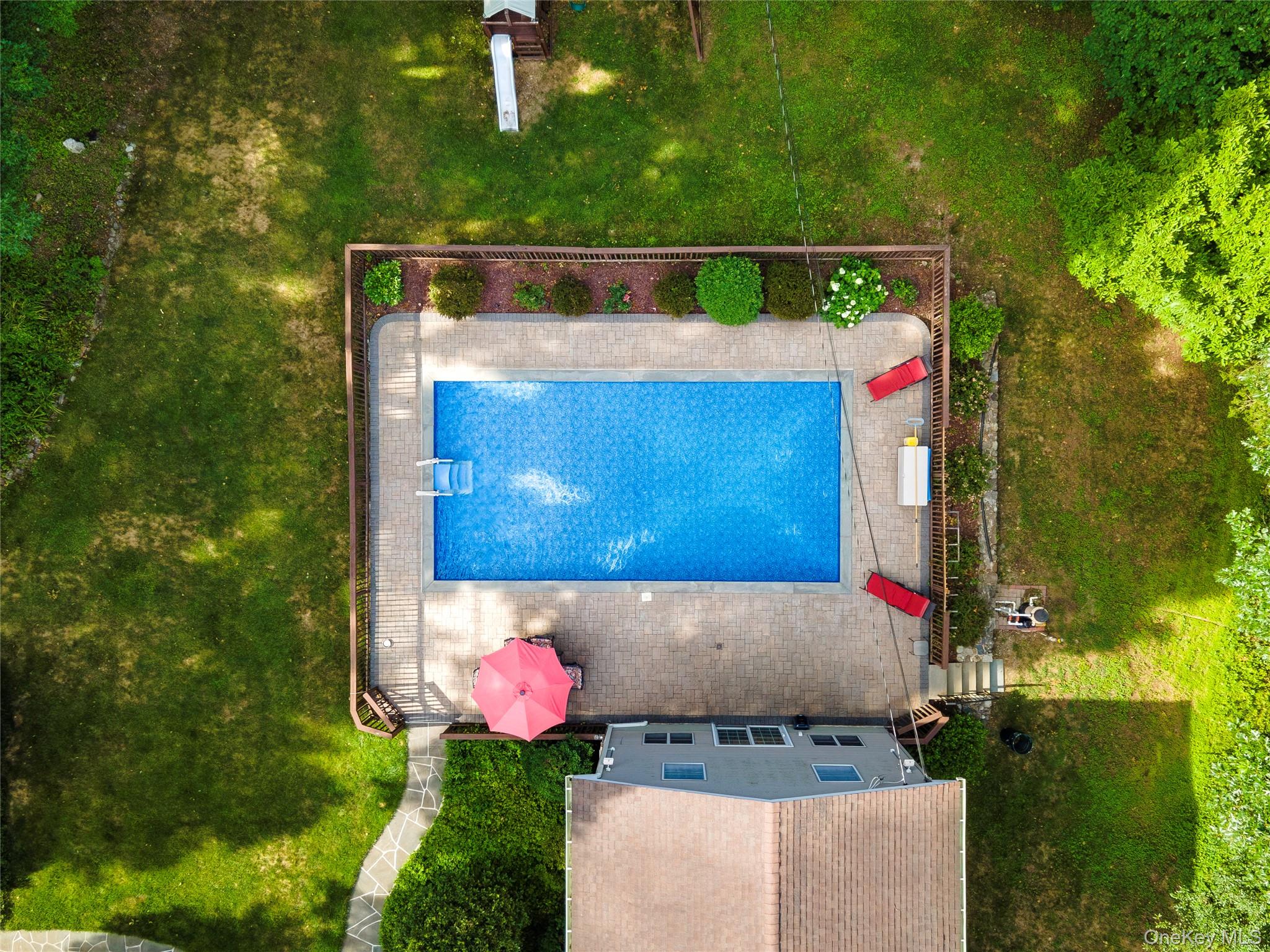 60 Traver Road Property Photo 10