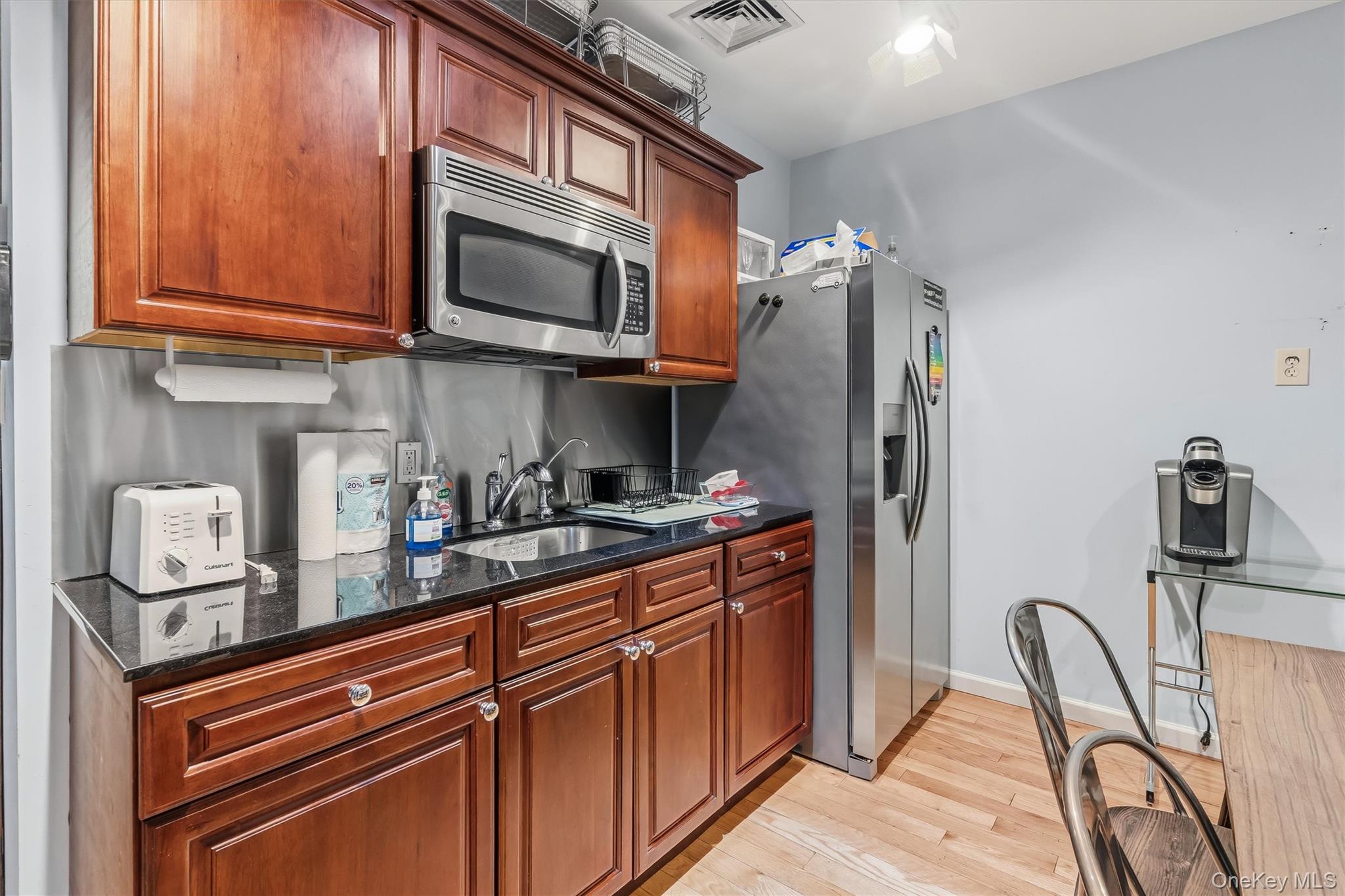95 Rockaway Avenue Property Photo 31