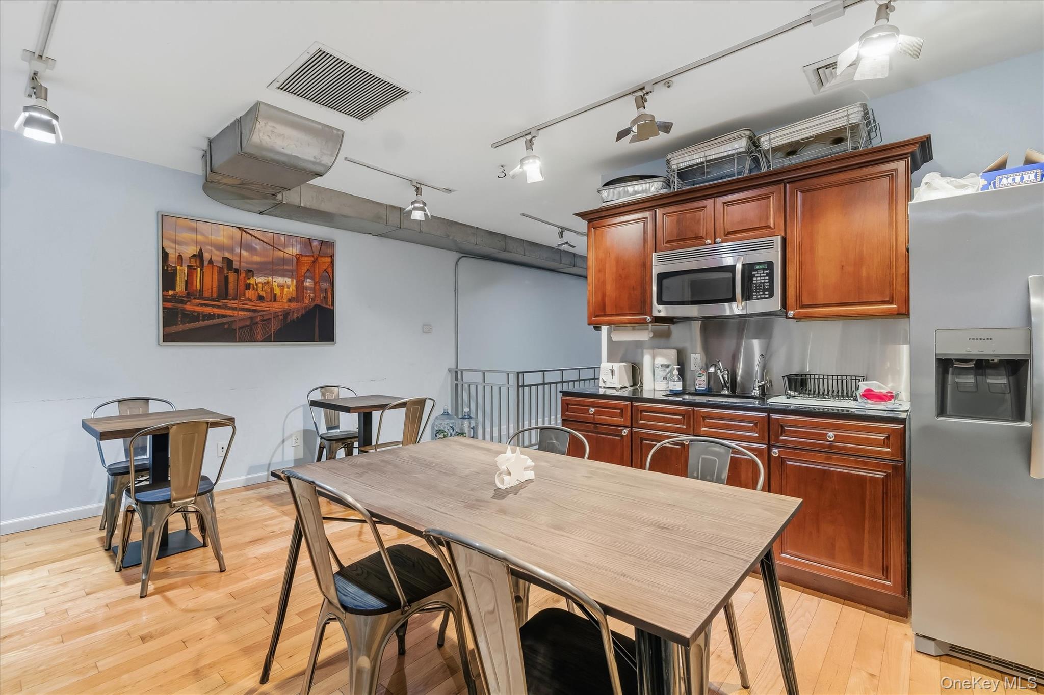 95 Rockaway Avenue Property Photo 33
