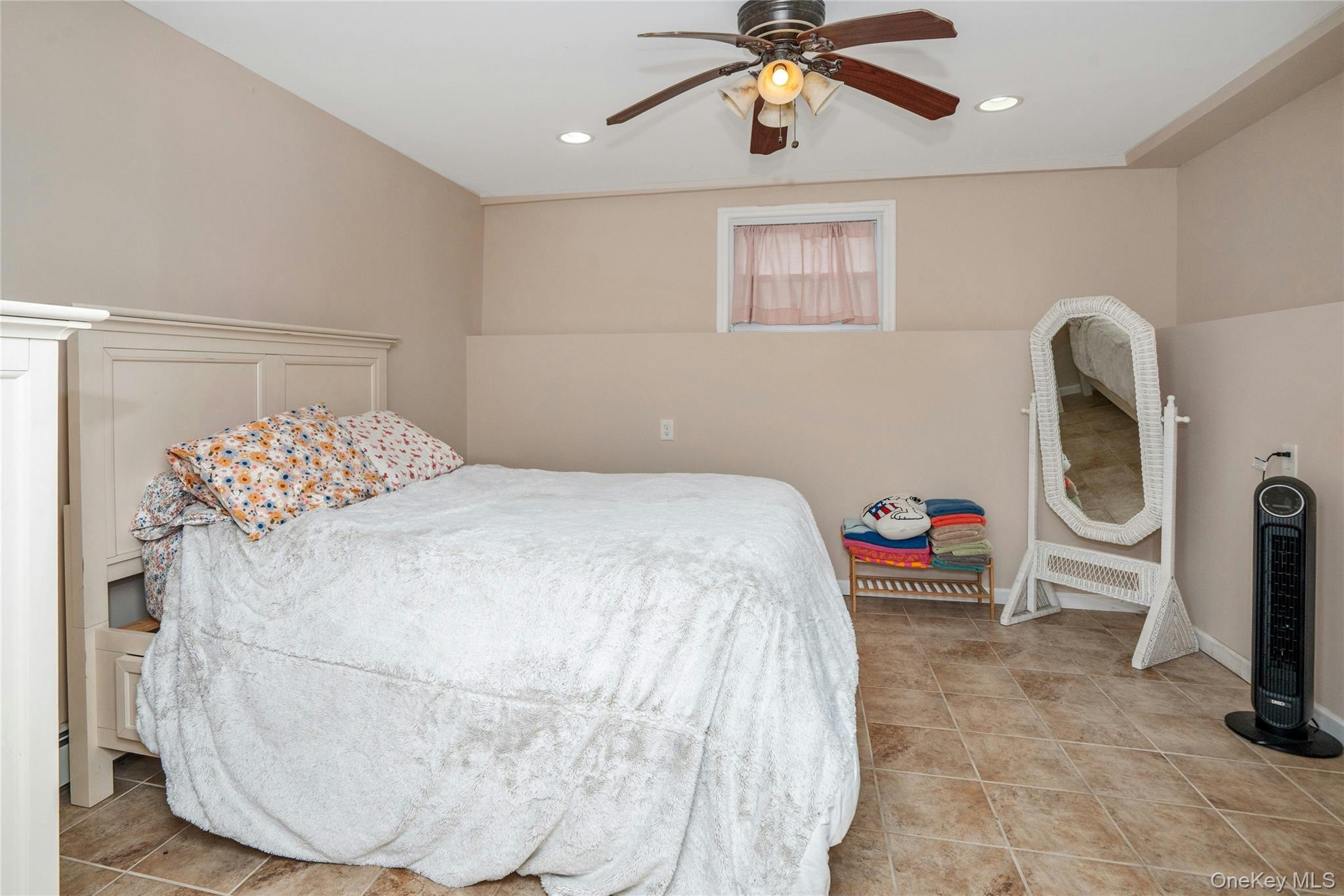 623 W Park Avenue Property Photo 24