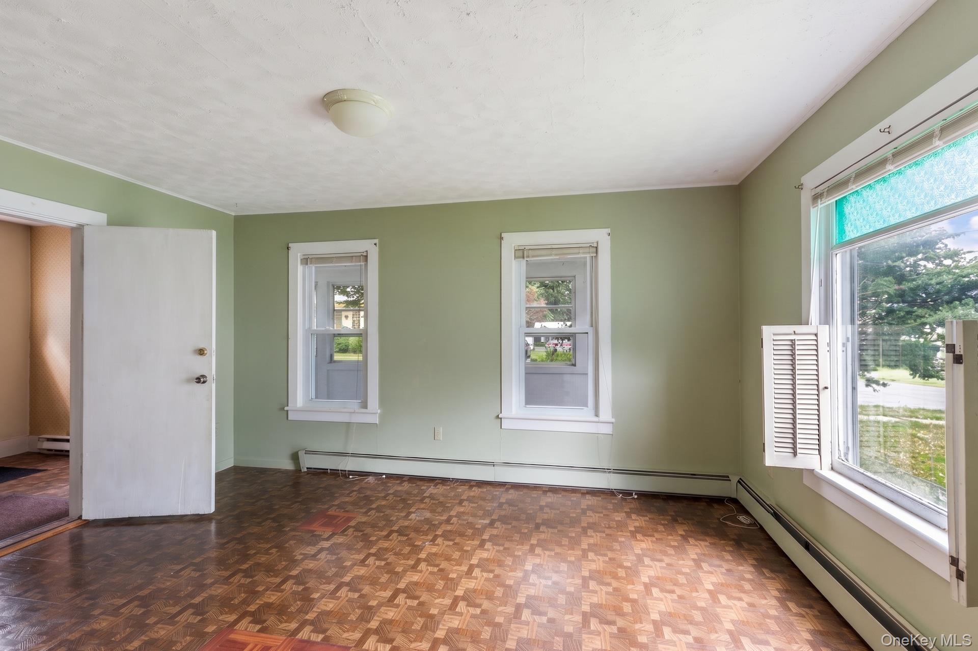 8 Elm Street Property Photo 7