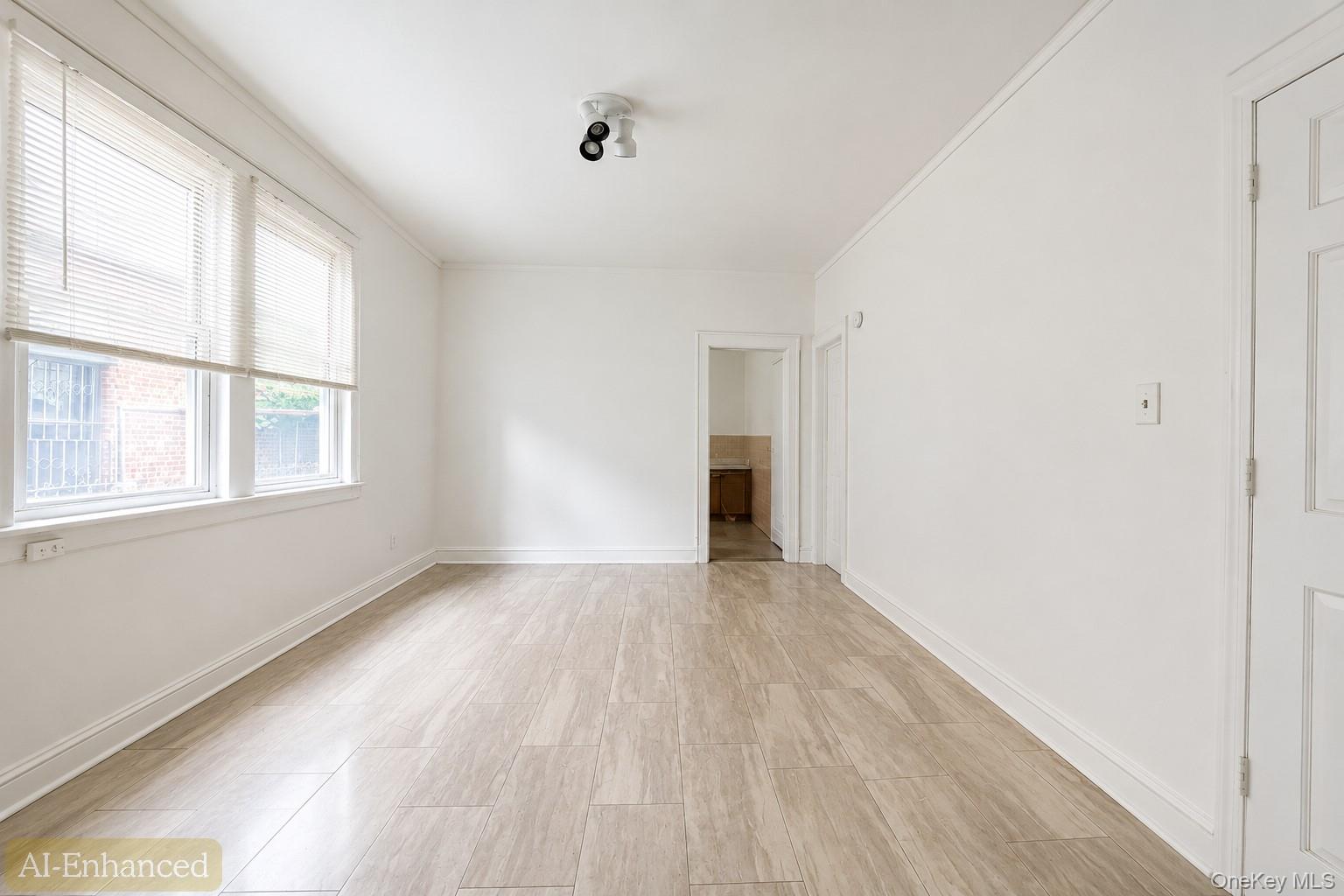 4043 69th Street Property Photo 5