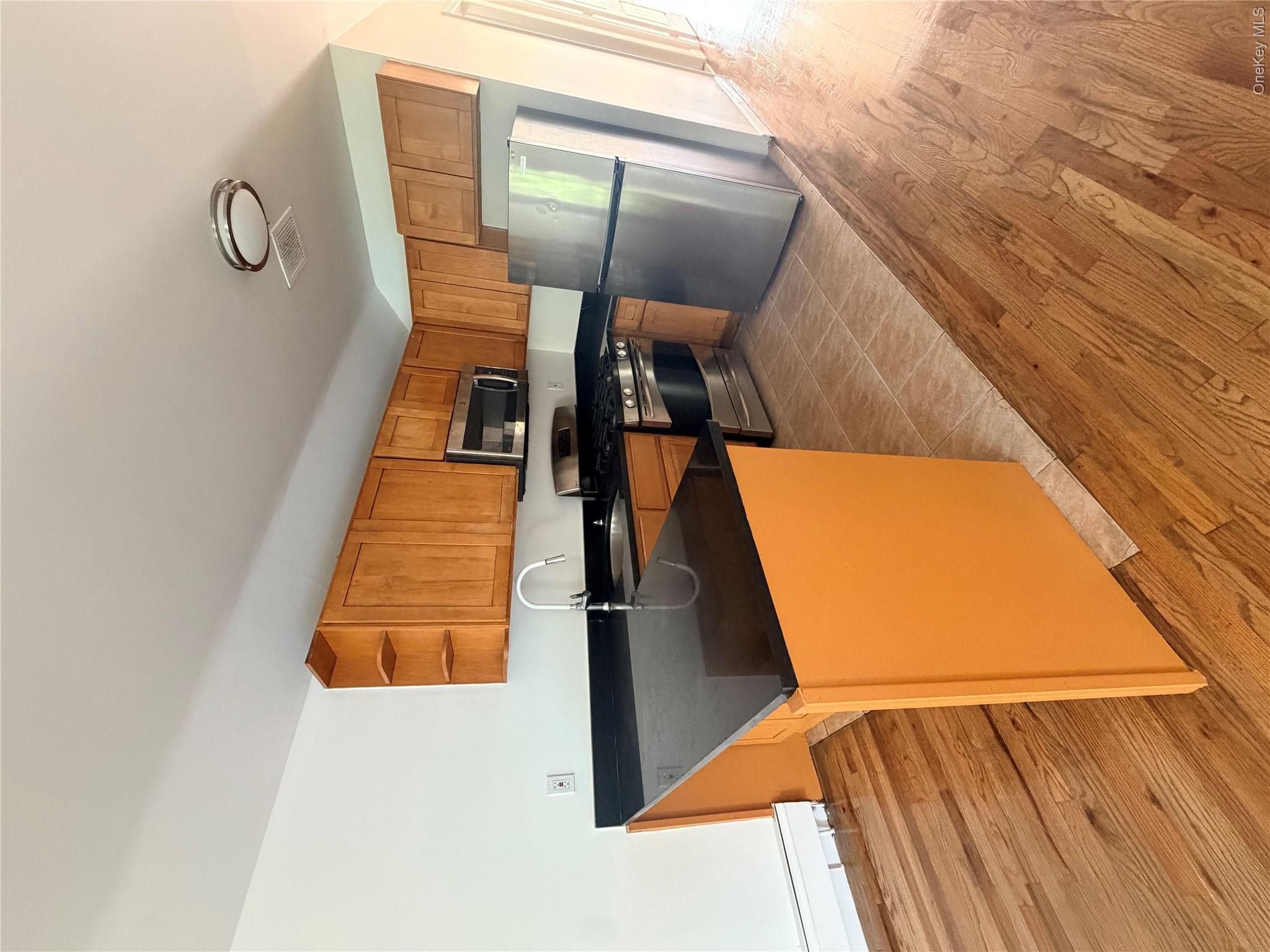 8418 129th Street Property Photo 8