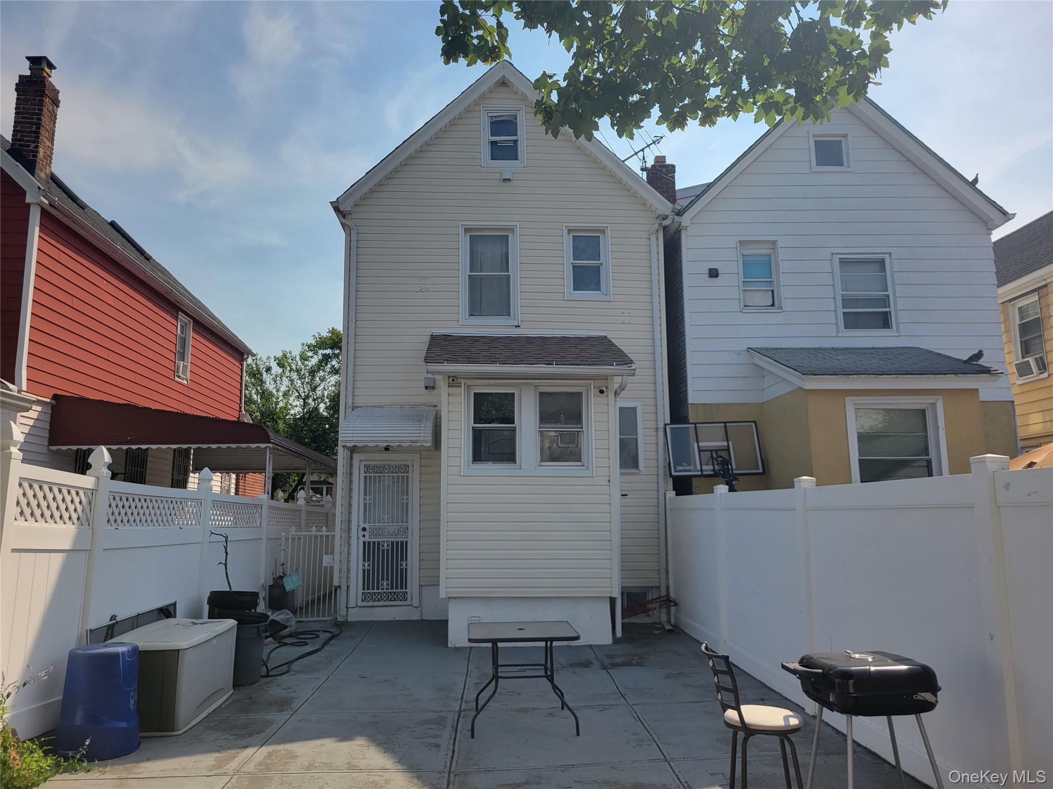 89-38 199th Street Property Photo 15