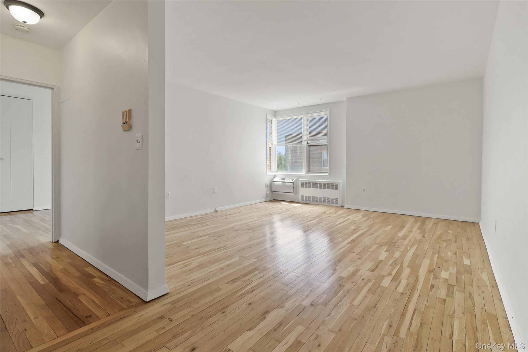 360 Westchester Avenue 623 Property Photo 2