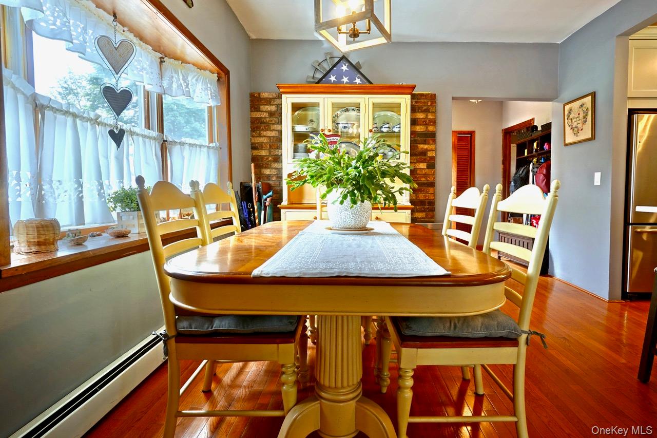 4 Hill Street Property Photo 9
