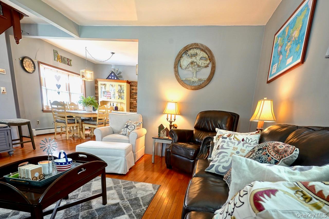 4 Hill Street Property Photo 10