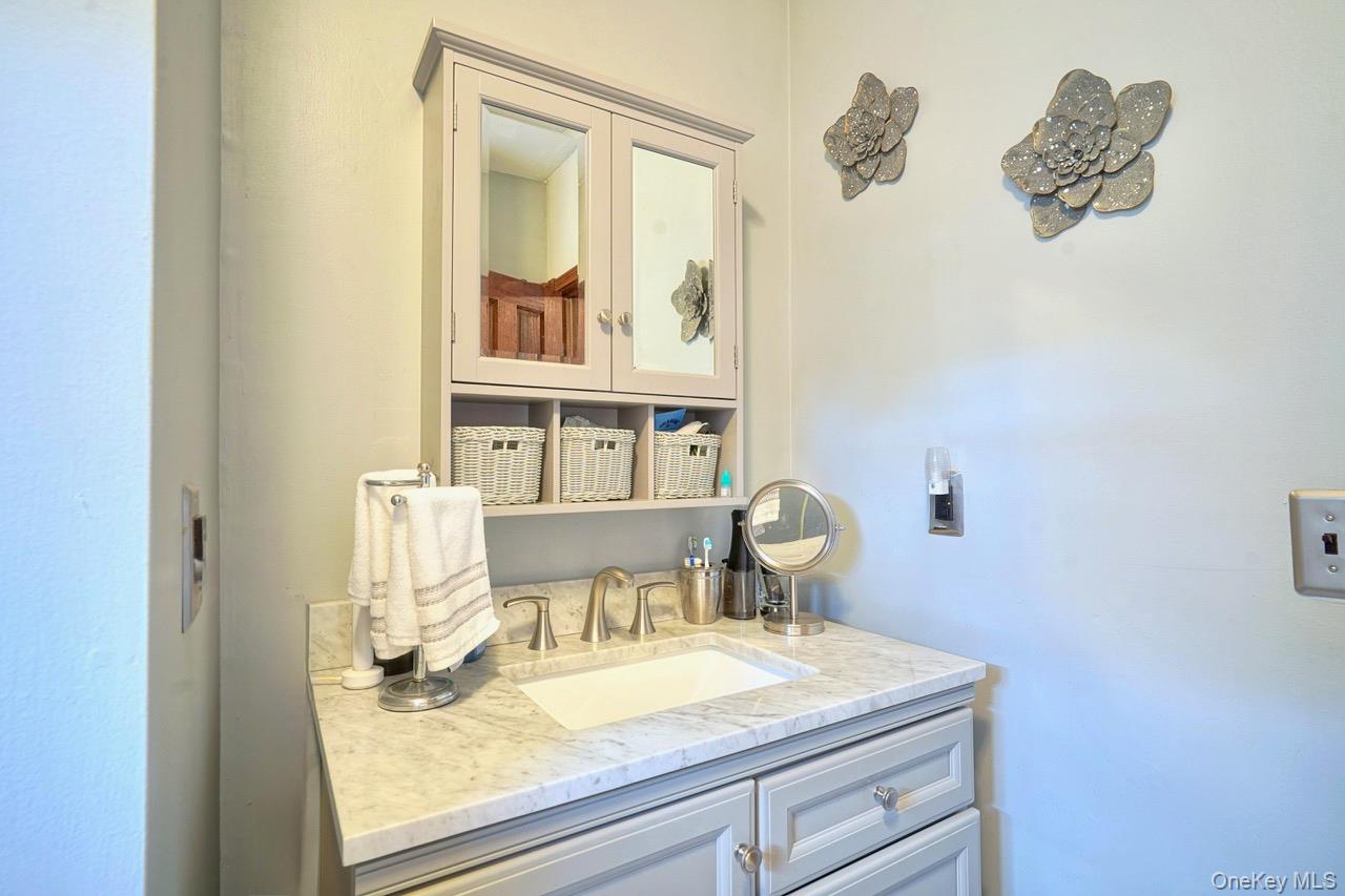 4 Hill Street Property Photo 22