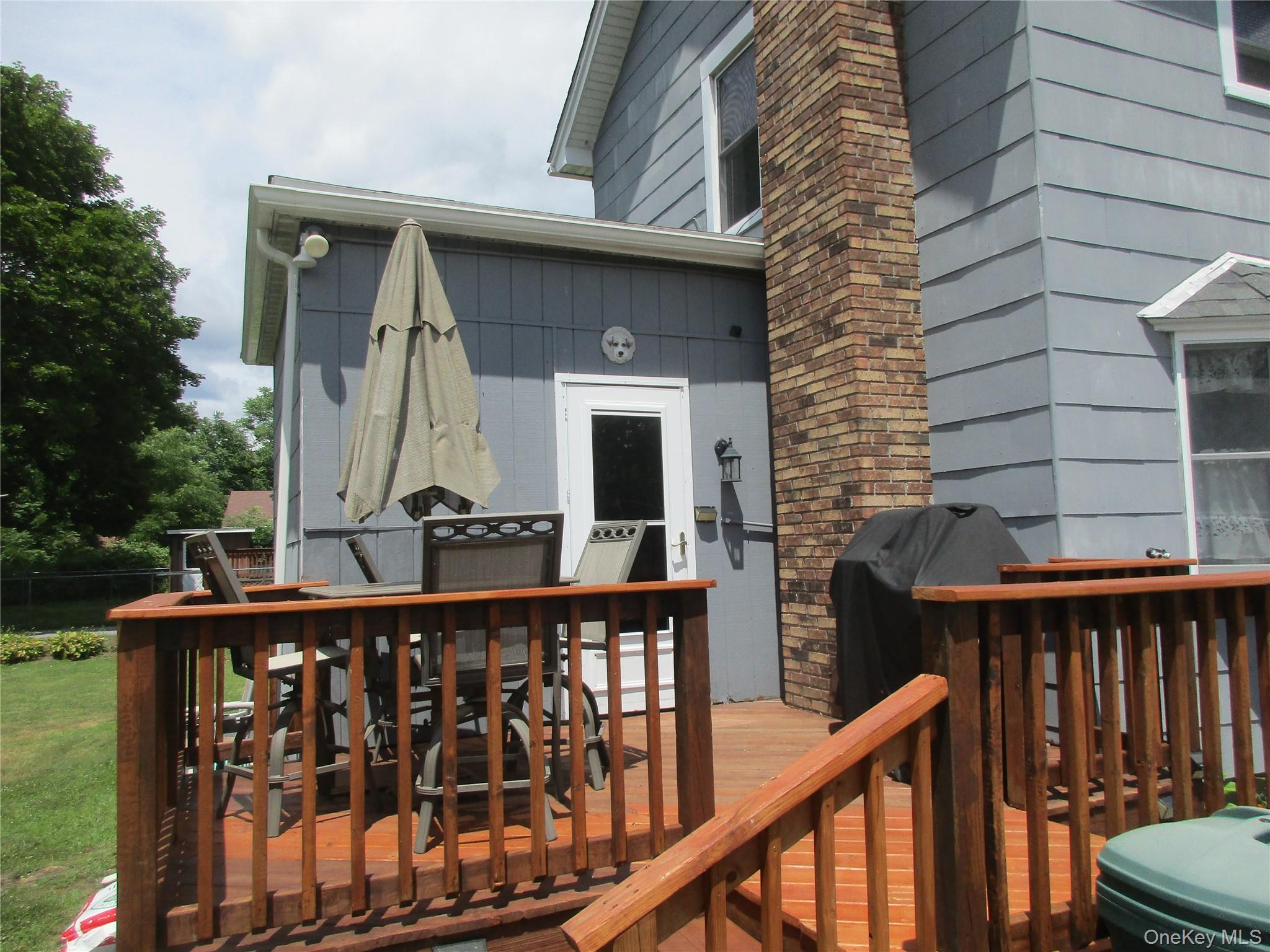 4 Hill Street Property Photo 25