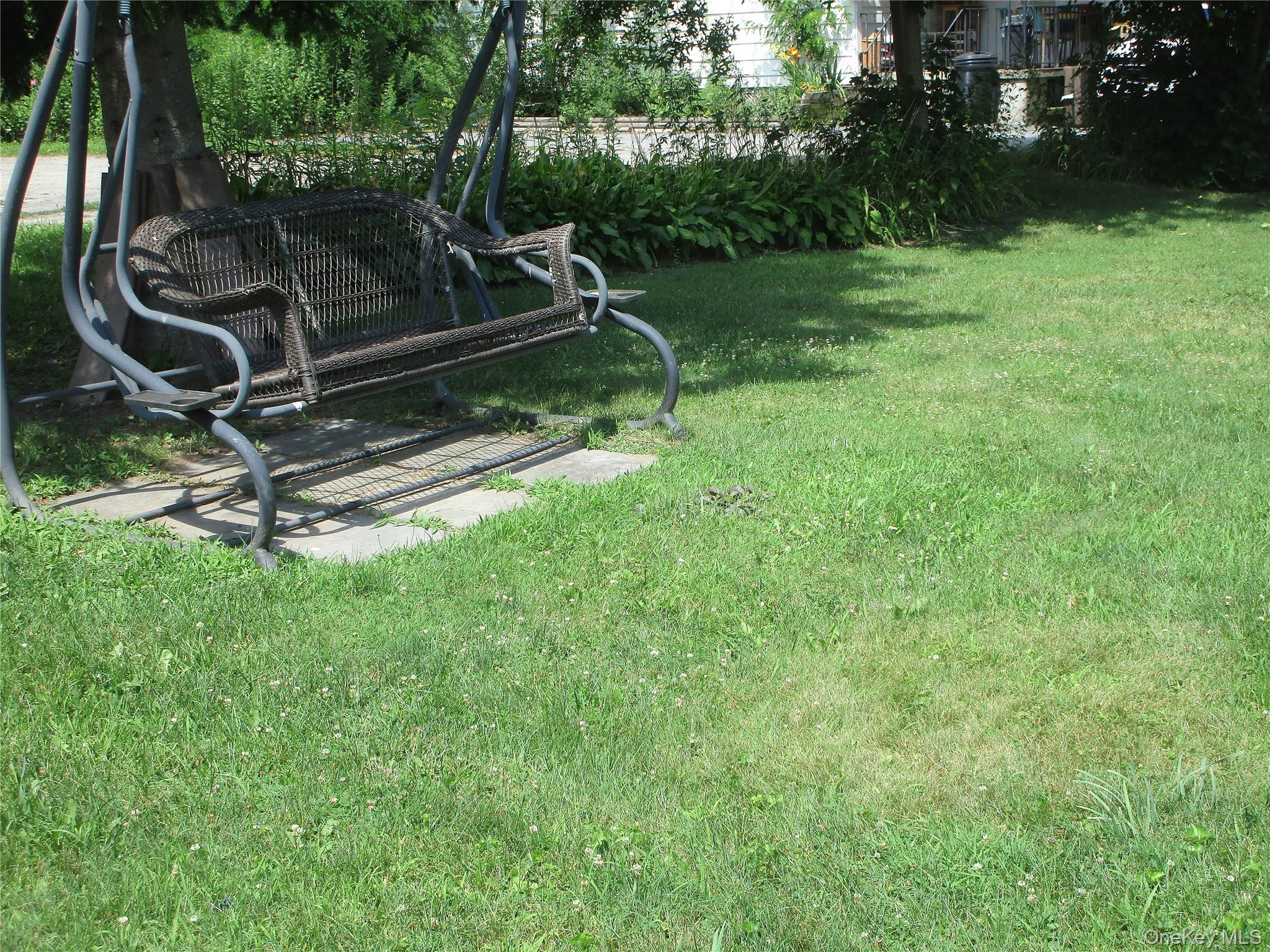 4 Hill Street Property Photo 26