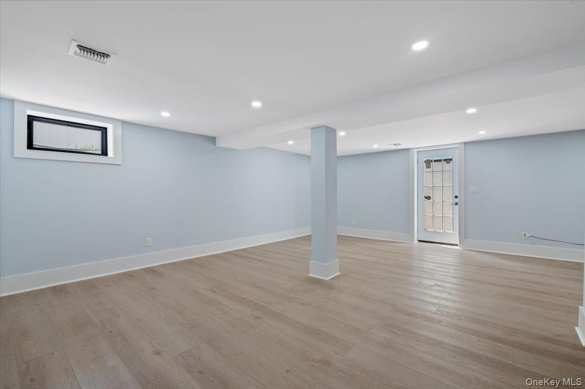 517 Corral Run Property Photo 37