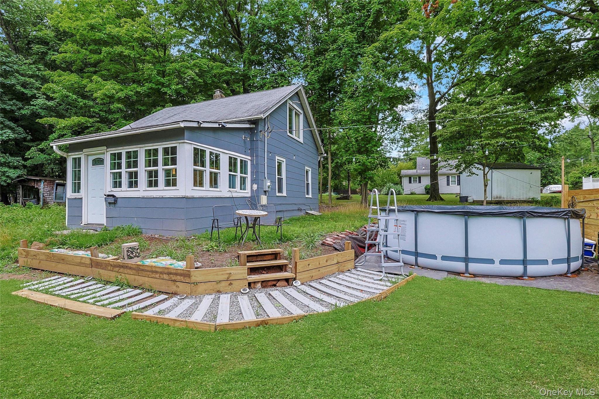11-13 Demarest Avenue Property Photo 4