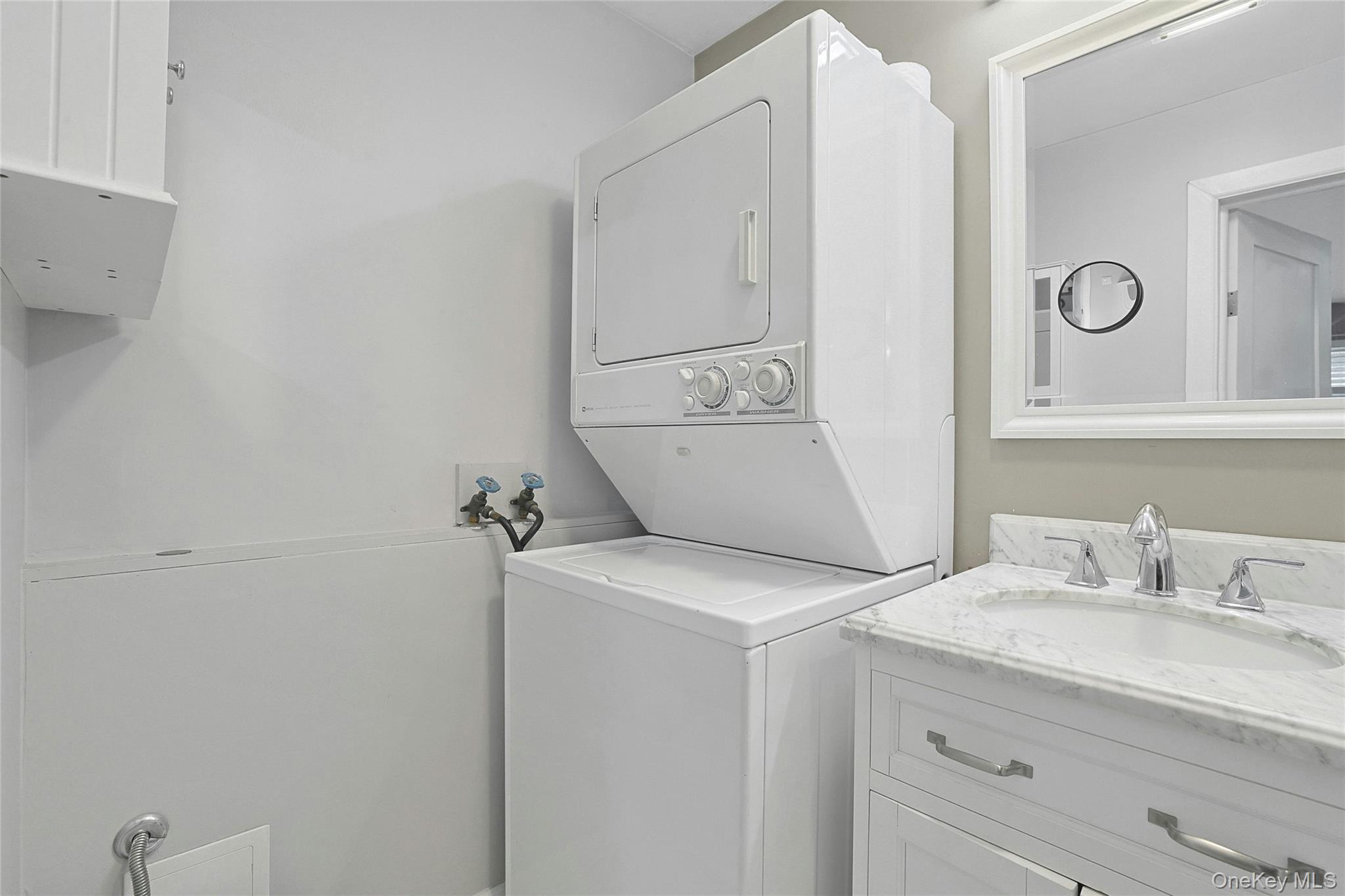 11-13 Demarest Avenue Property Photo 18