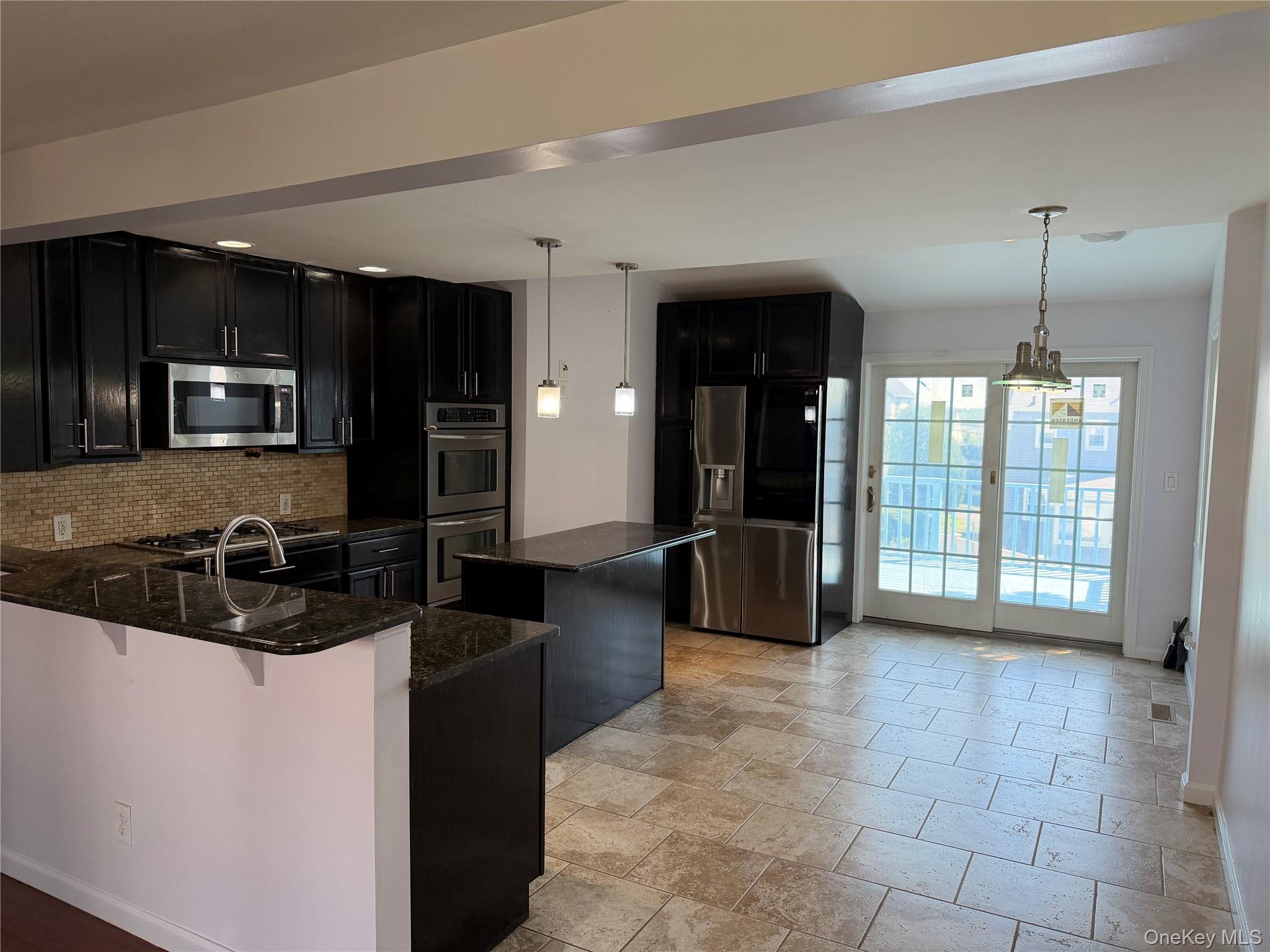 80 Westerly Street Property Photo 3