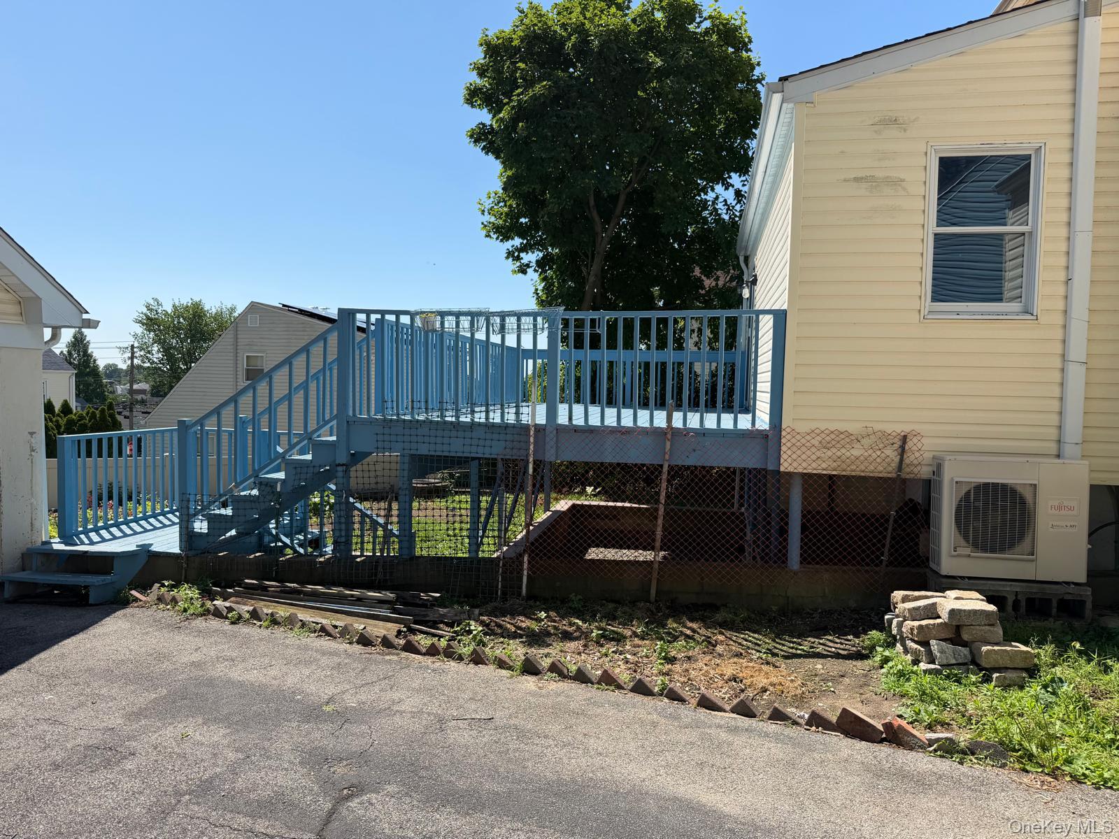 80 Westerly Street Property Photo 16