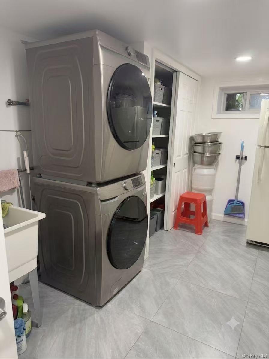 1101 128th Street Property Photo 8