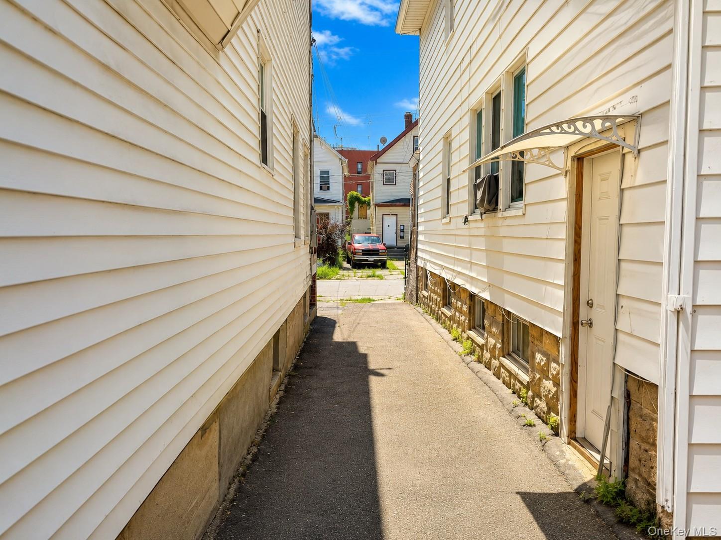 25 Monroe Street 1 Property Photo 11